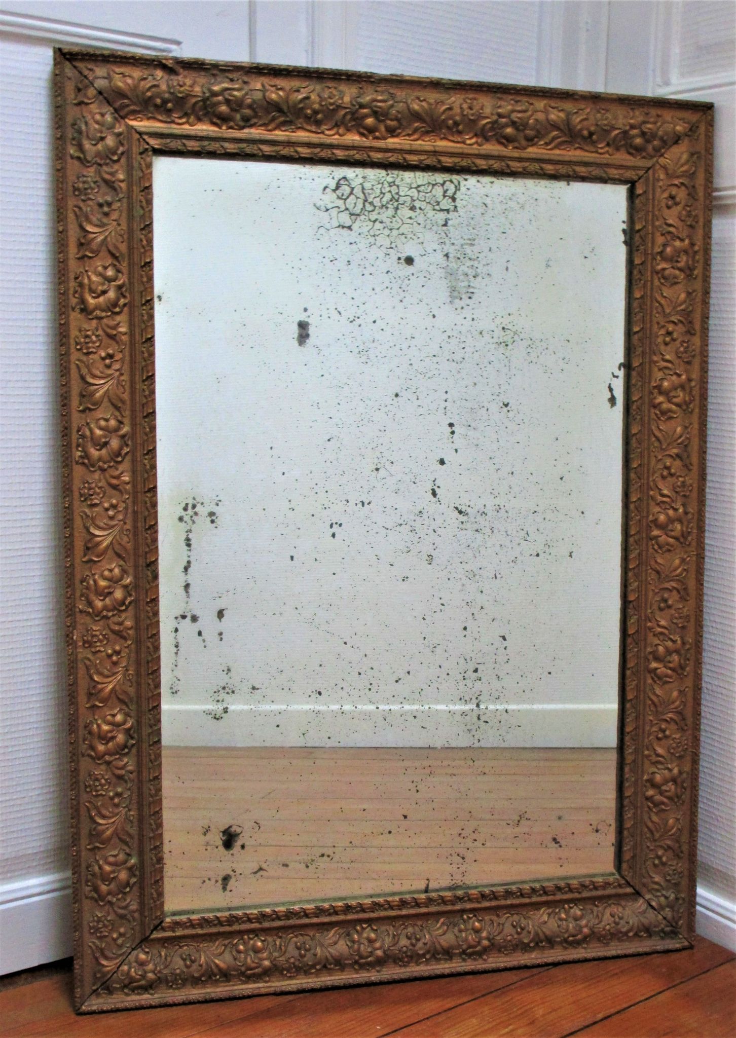 Mirror stitched golden stucco wood decorated with 19th century flowers 88 cm x 63 cm