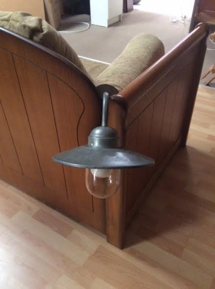 Zinc outdoor wall lamp