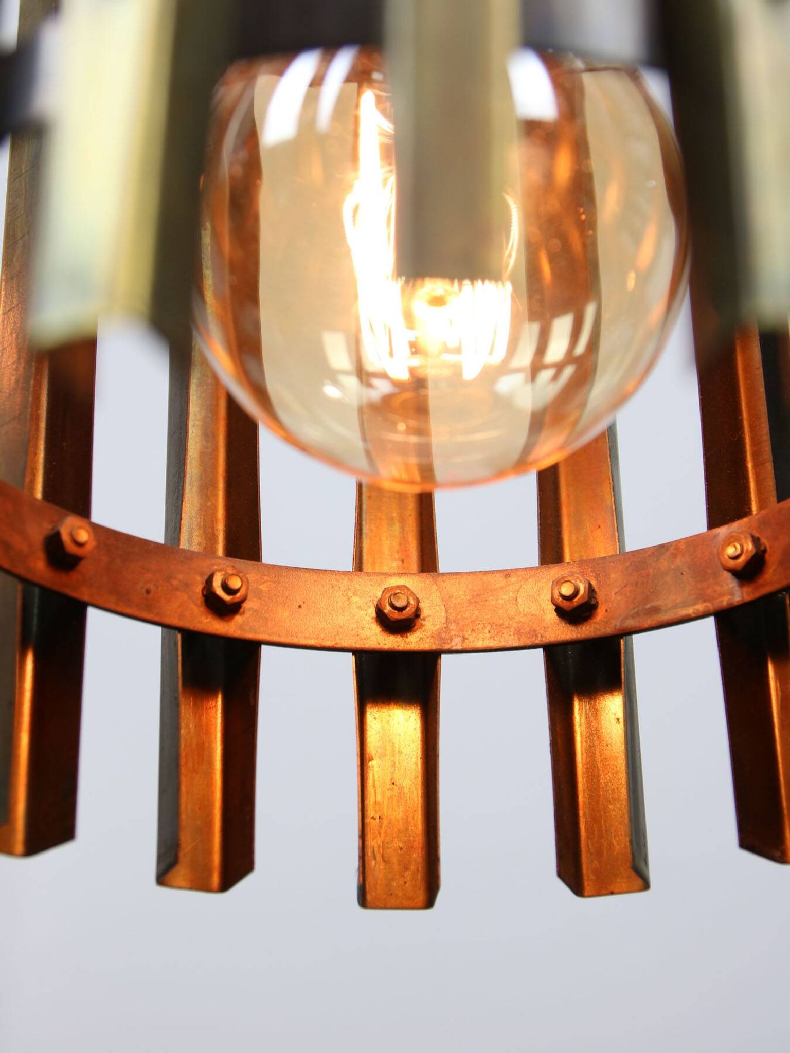 Lampe à suspension vintage en laiton italien, années 70