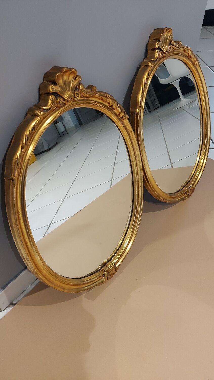 Paire de miroirs oval  doré vintage
