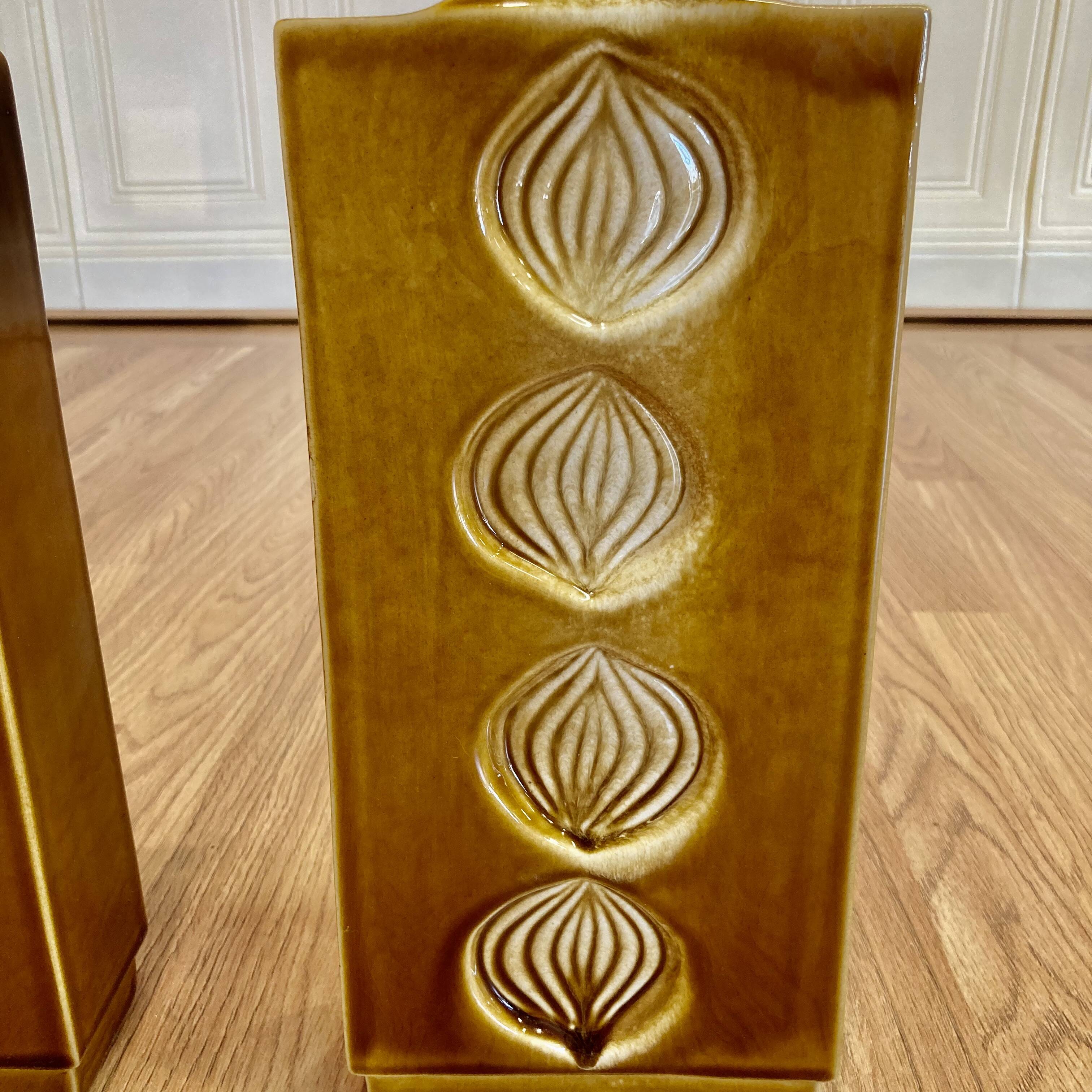 Pair of large vases "1950 design".