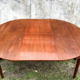 Table and 2 chairs Hans Olsen