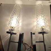 Paire d'appliques chrome et verre ciselé mid-century 