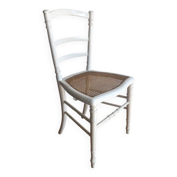 Chaise blanche en bois et cannage