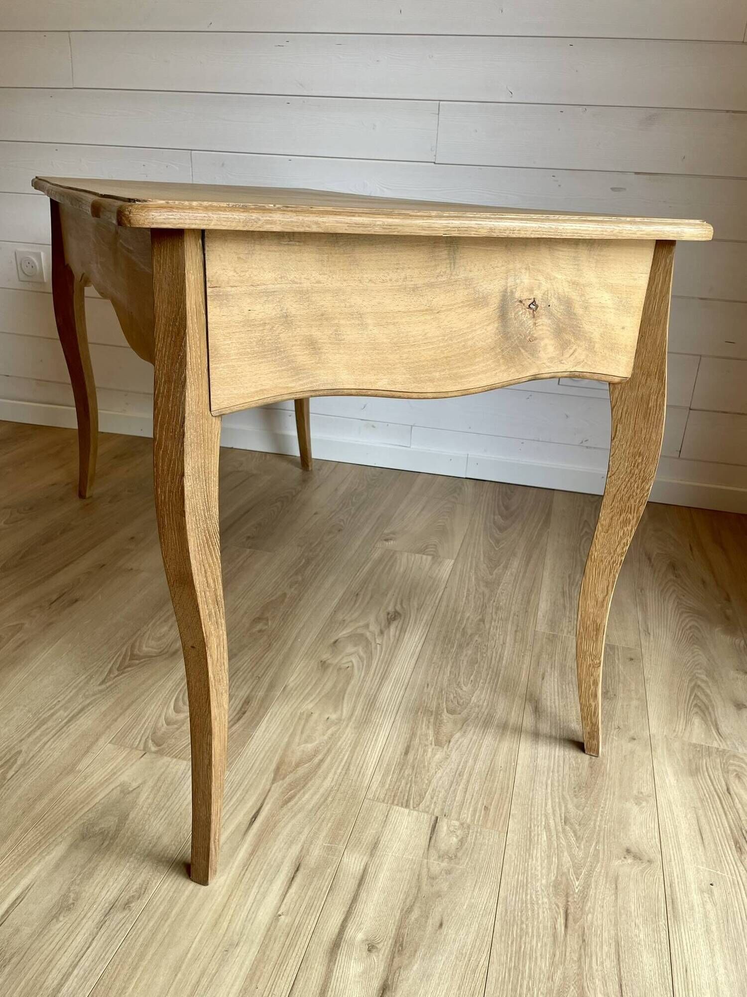 Vintage light wood desk with 3 drawers in Louis Philippe style, chic country.
