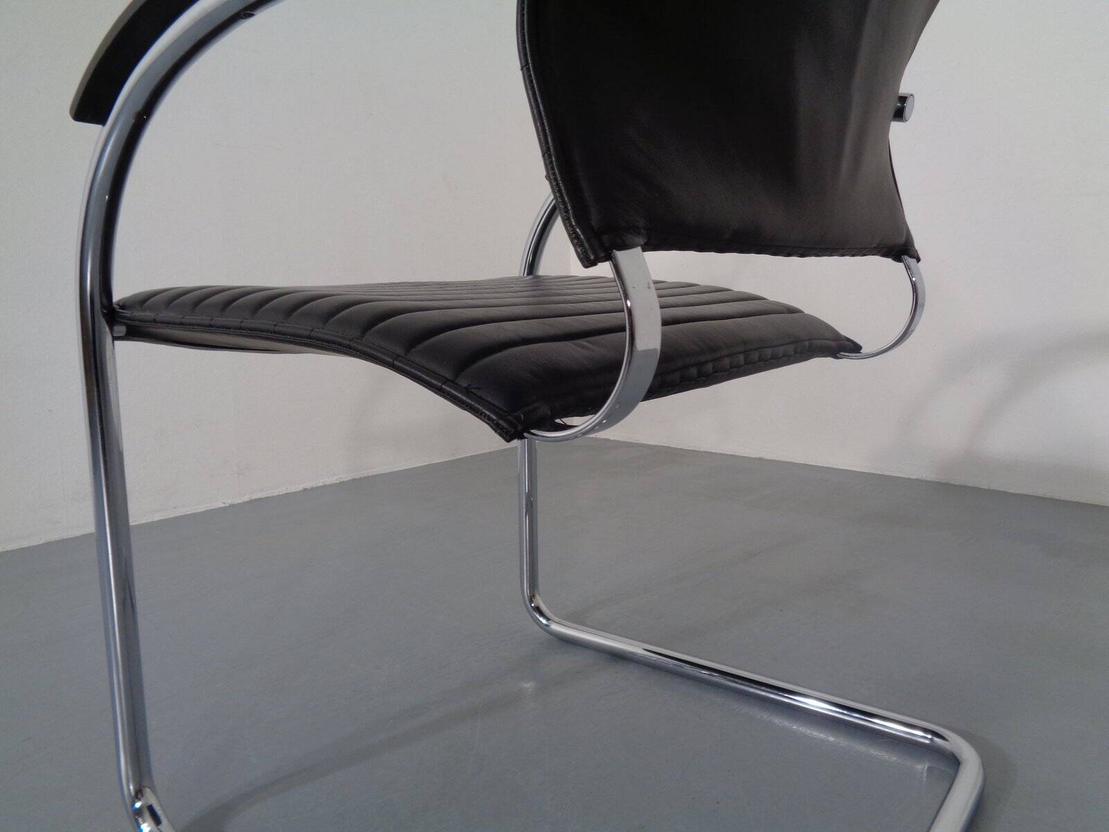 Model S78 Cantilever Leather Armchair by Josef Gorcia & Andreas Krob for Thonet, 1980s
