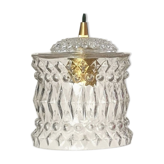 Globe hanging lamp