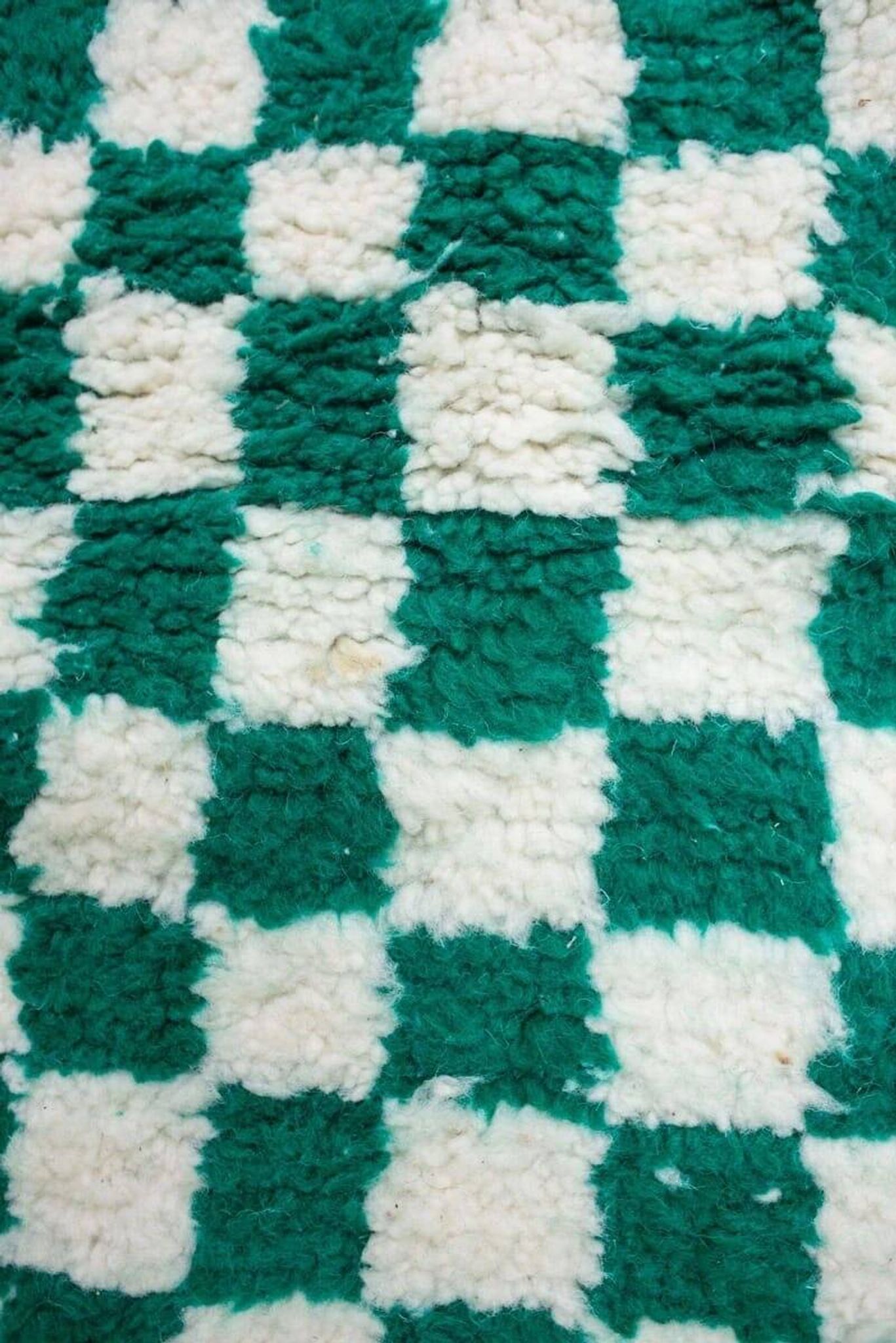 Tapis berbere carré vert taille 150 x 250 cm