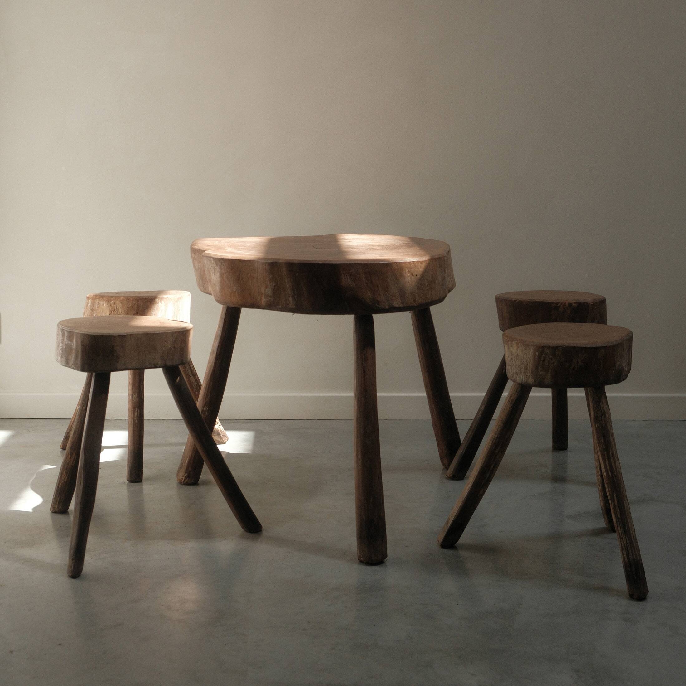 Brutalist coffee table with stools