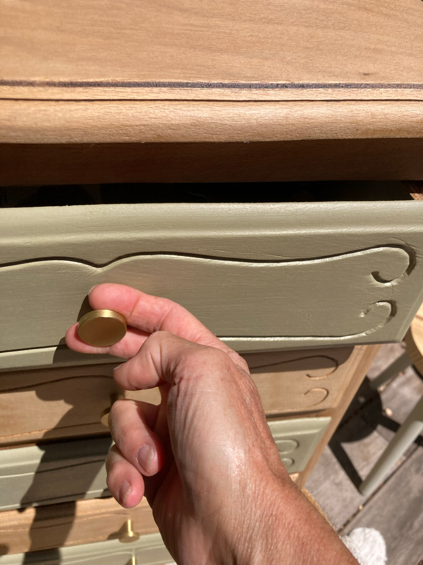 Pretty chiffonnier 💚 revamped Bohemian KHAKI chest of drawers