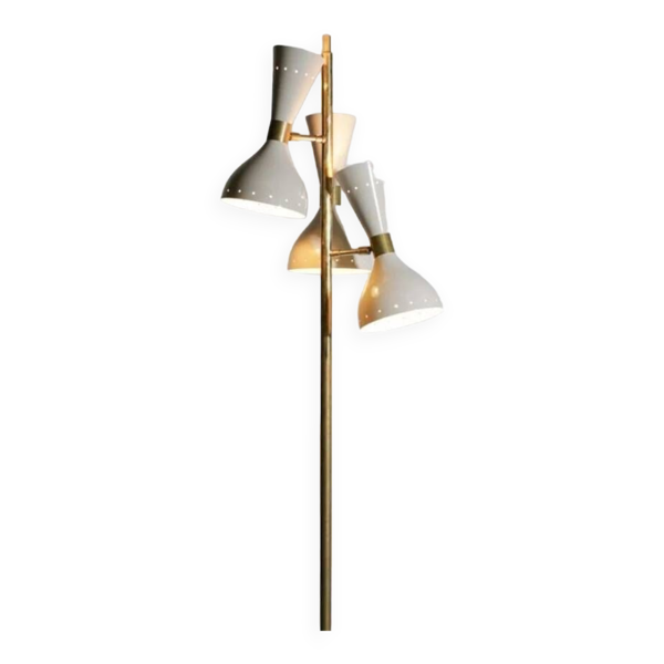 Lampadaire en laiton de style italien du milieu du siècle avec base et abat-jour en forme de cône - MCM fait à la main