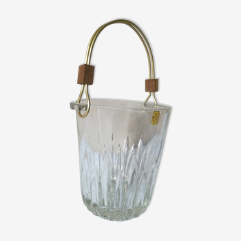 Ice bucket with gold and teak handle