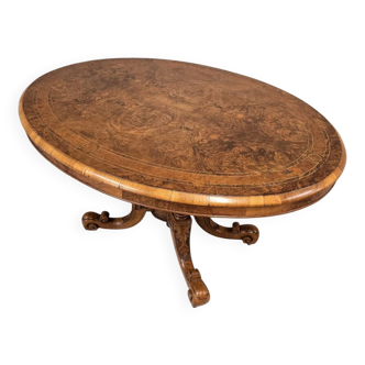 Napoleon III era pedestal table in burr walnut
