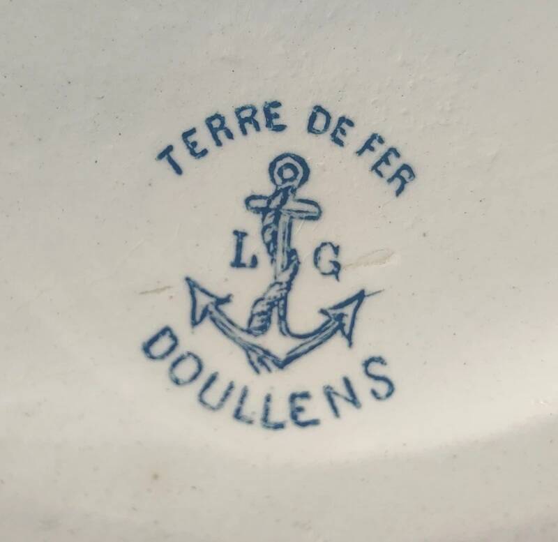 Antique sauce boat Terre de Fer Clairefontaine Model Doullens blue Vintage