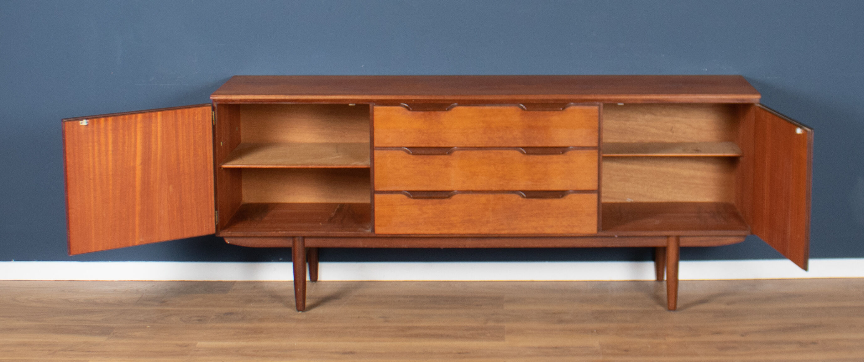 Retro teak 1960s ausinsuite mid century sideboard