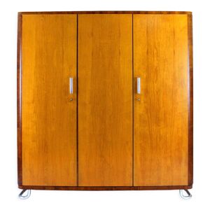 Armoire en acier tubulaire chromé
