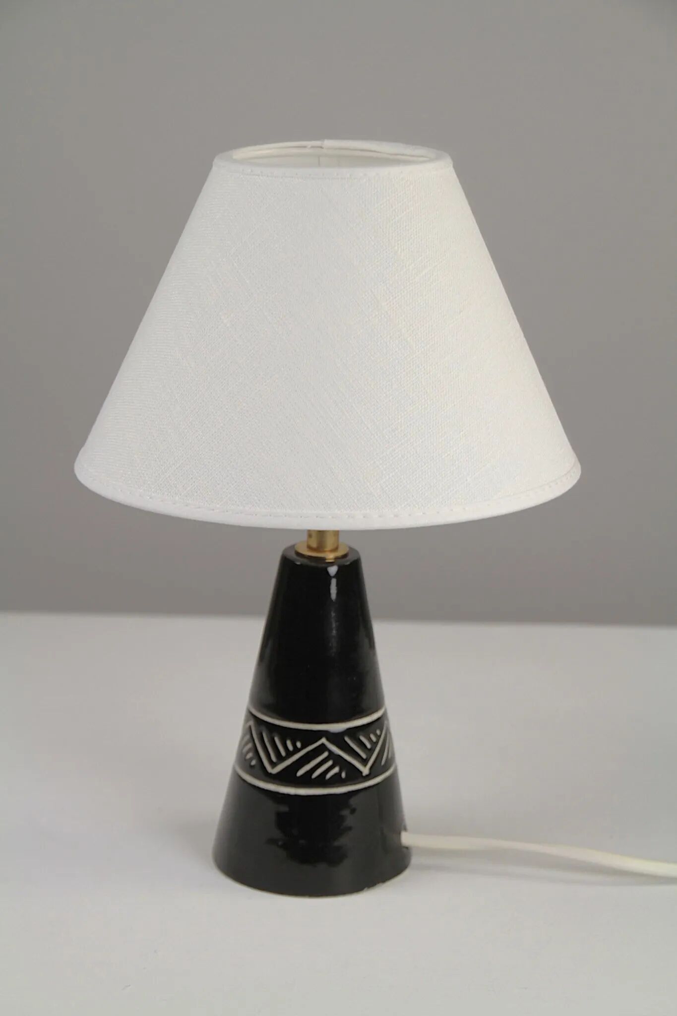 Black ceramic table lamp with sgraffito detail, Scandinavia, 1960s/1970s