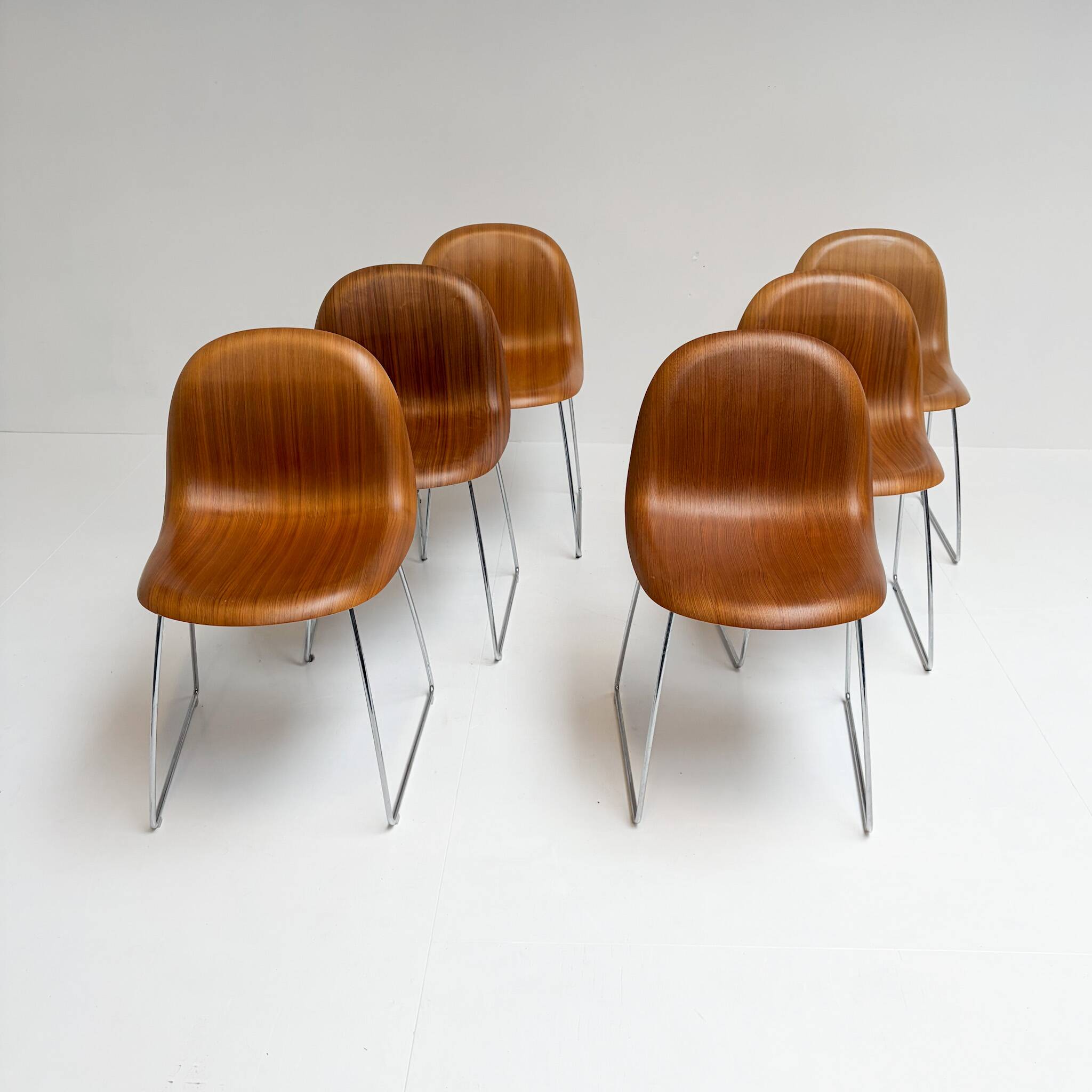 Ensemble de 6 chaises de design danois Gubi 3D de Komplot Design, 2003