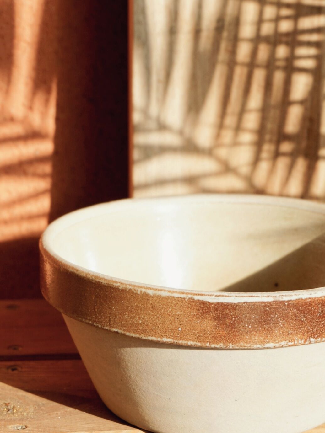 Salad bowl old stoneware bowl