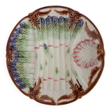 Plate of asparagus in slip