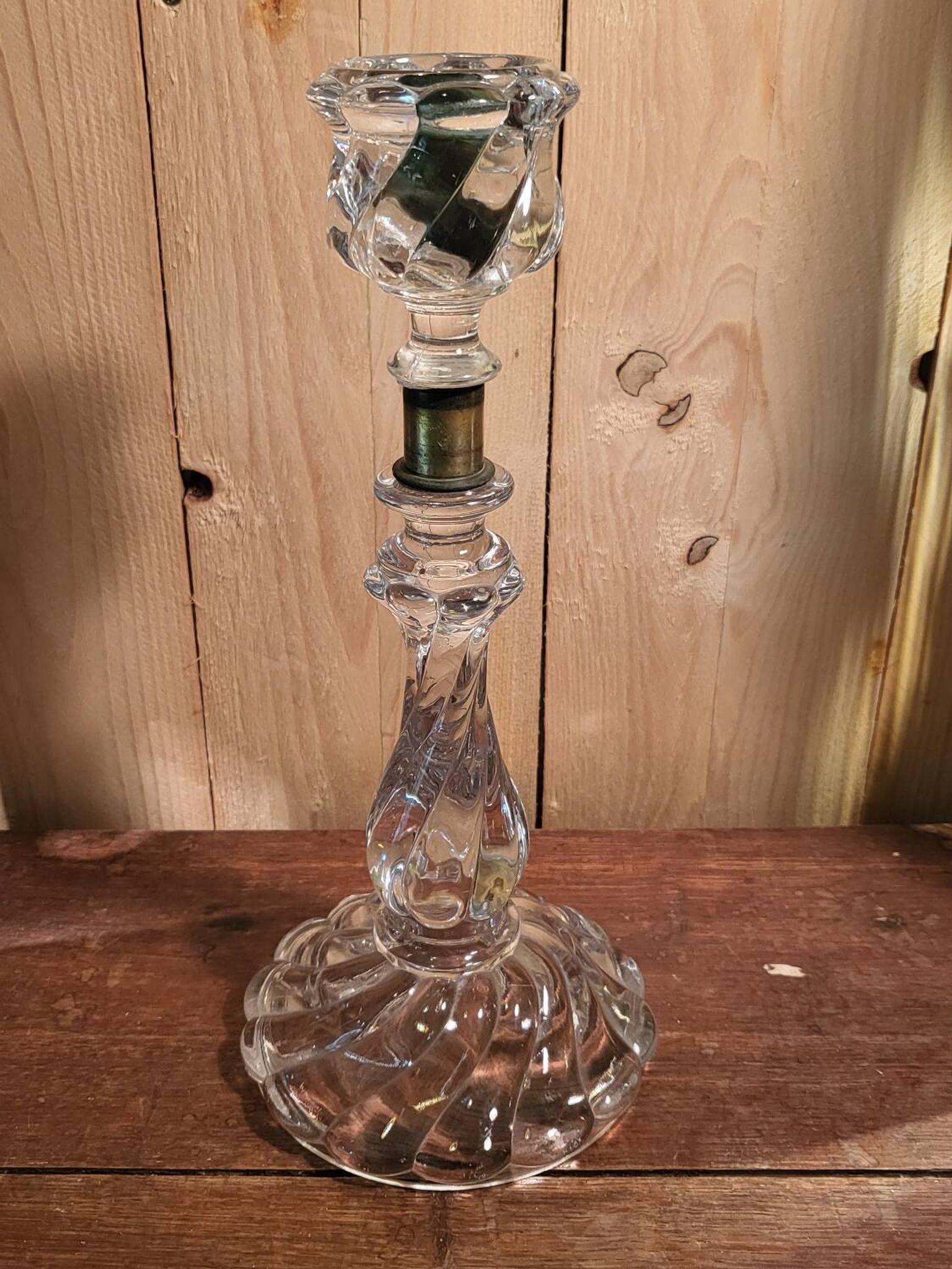 Crystal candle holder