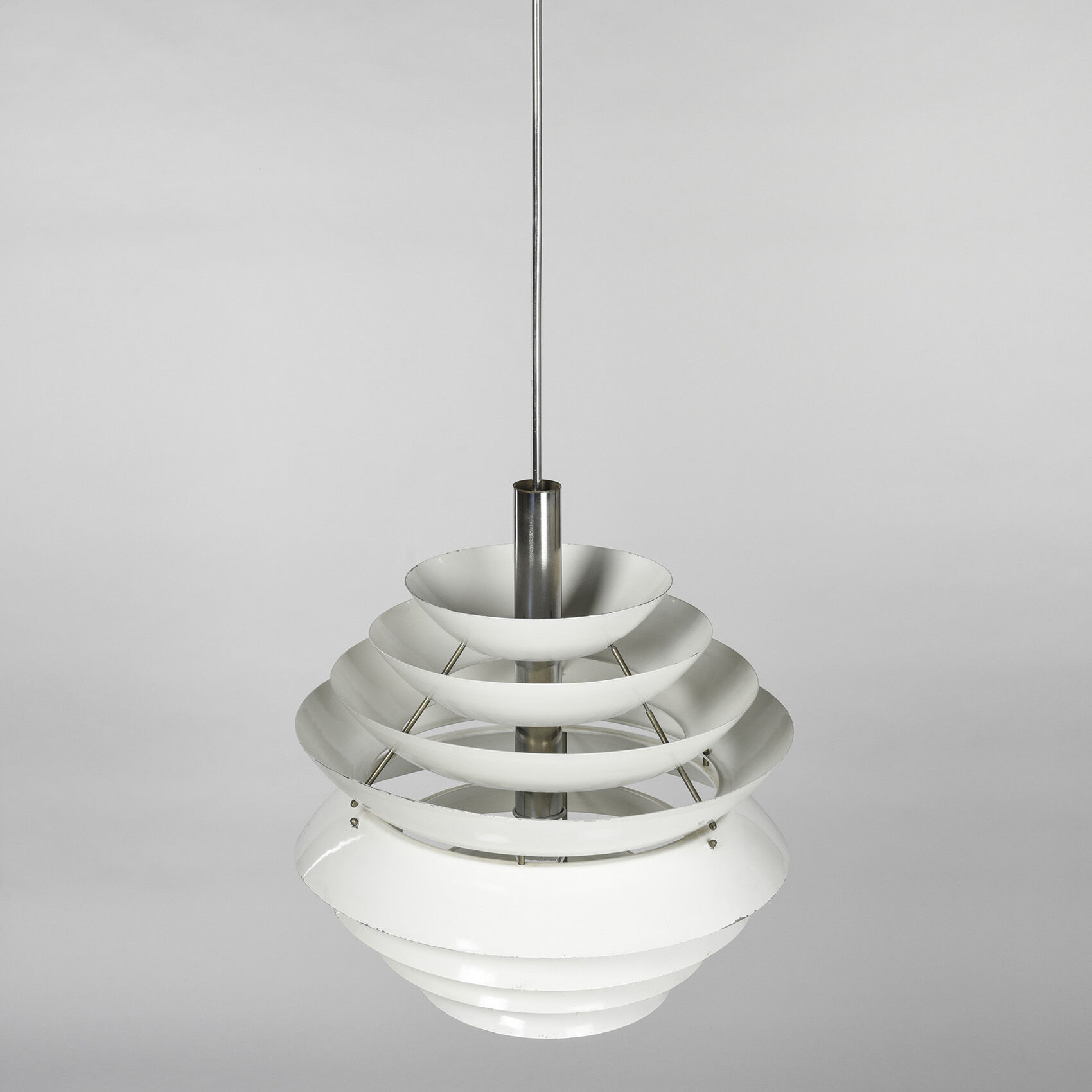 Metal suspension, Italy