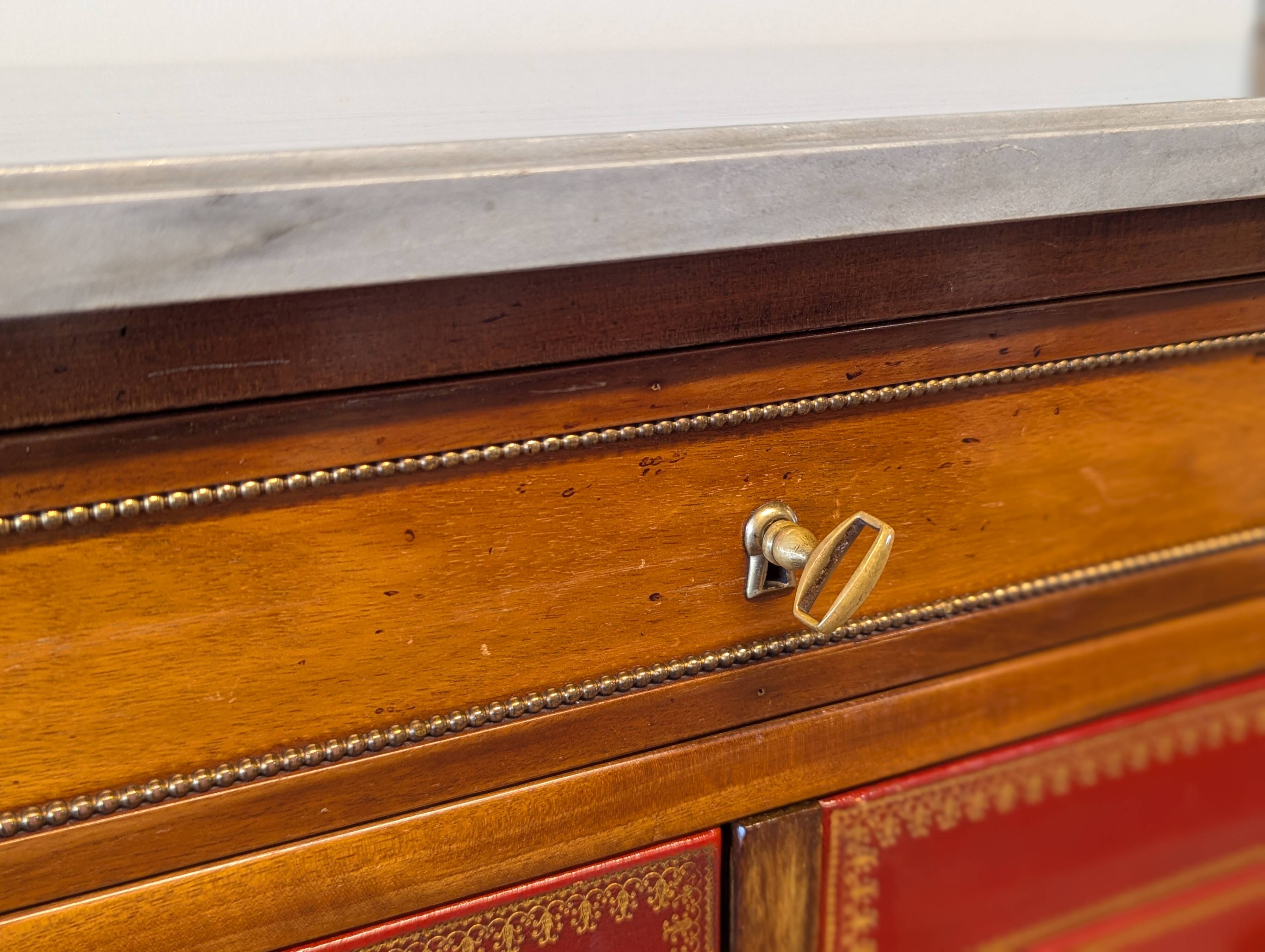 High buffet in the style of a cabinet maker