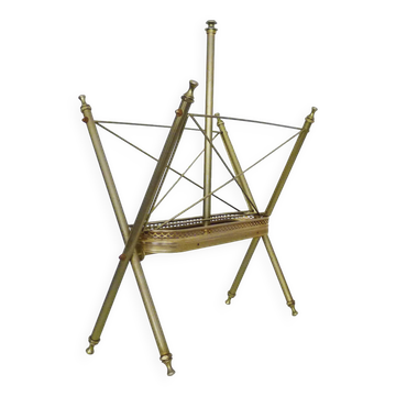 Porte-Revues pliant Néoclassique baroque en métal doré. Années 50