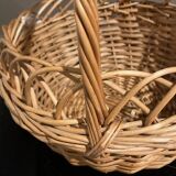 Wicker egg basket