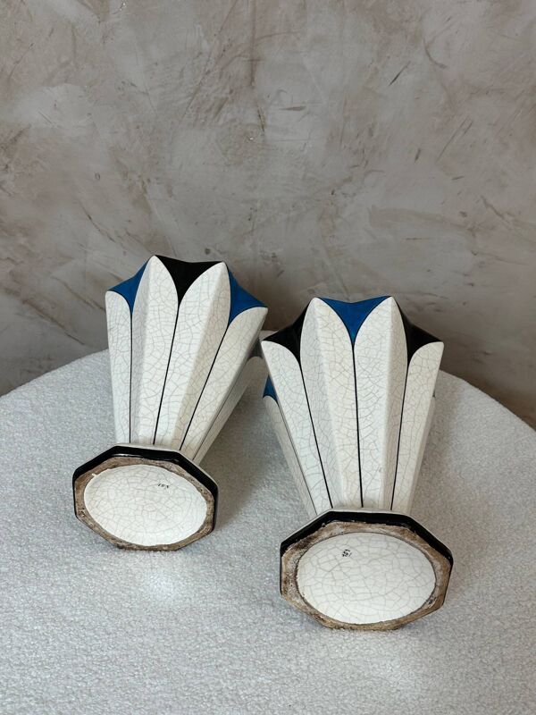 Paire de vases Longwy