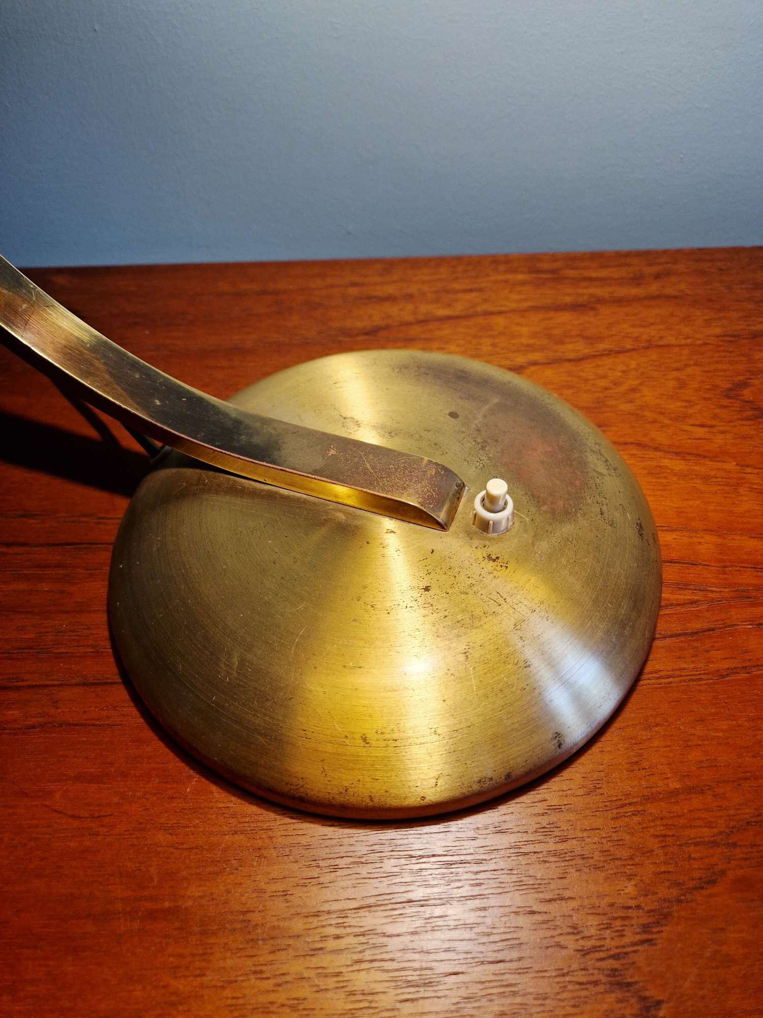 Bauhaus desk lamp in brass, Egon Hillebrand, 1930