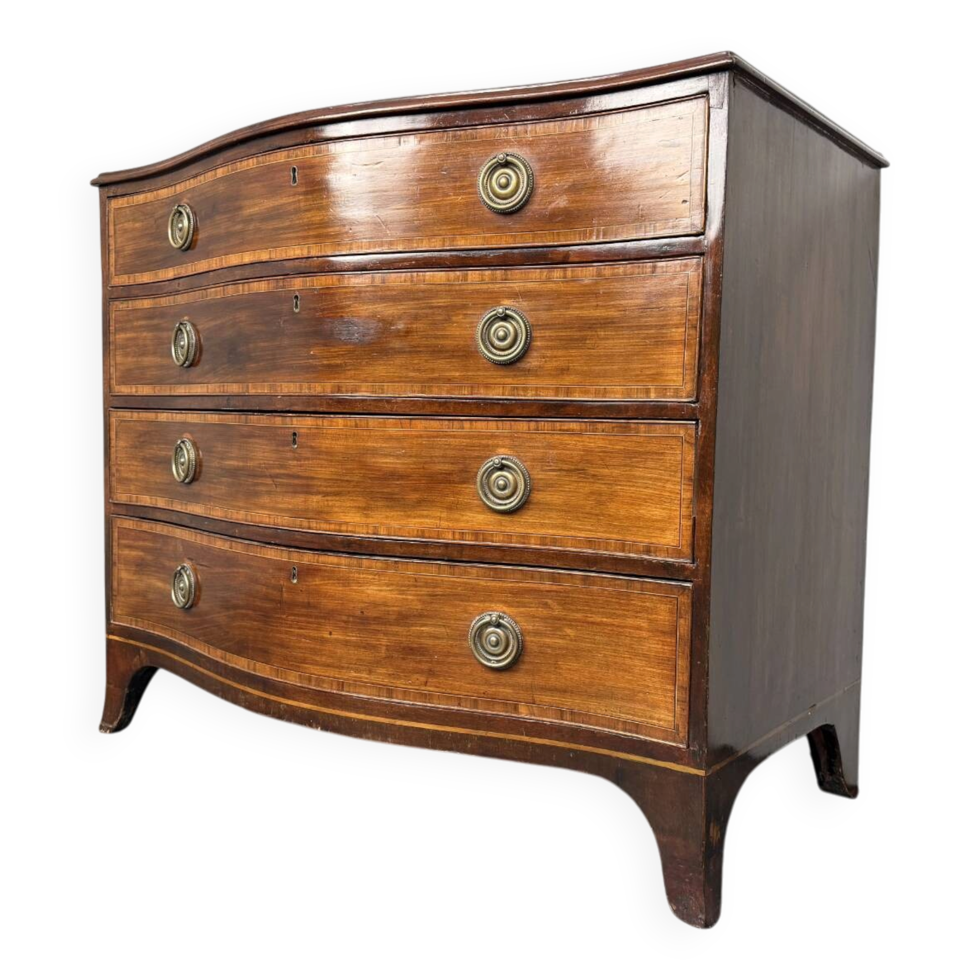 Antique Georg III mahogany serpentine chest of drawers, England, 1780s