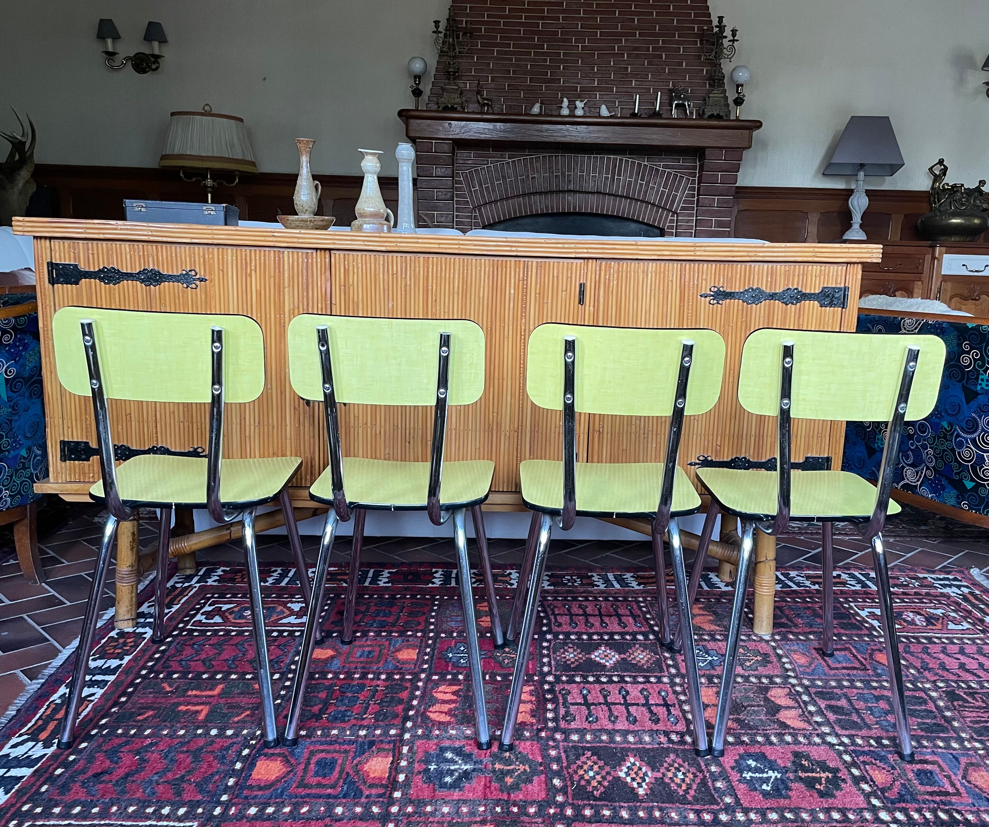 Chaises en formica 1960