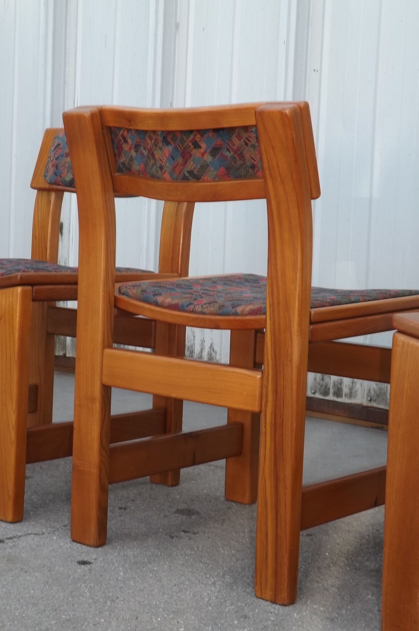 Set de 4 chaises orme Regain vintage 1970