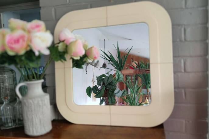 Vintage Italian wall mirror by Anna Castelli Ferrieri for Kartell.