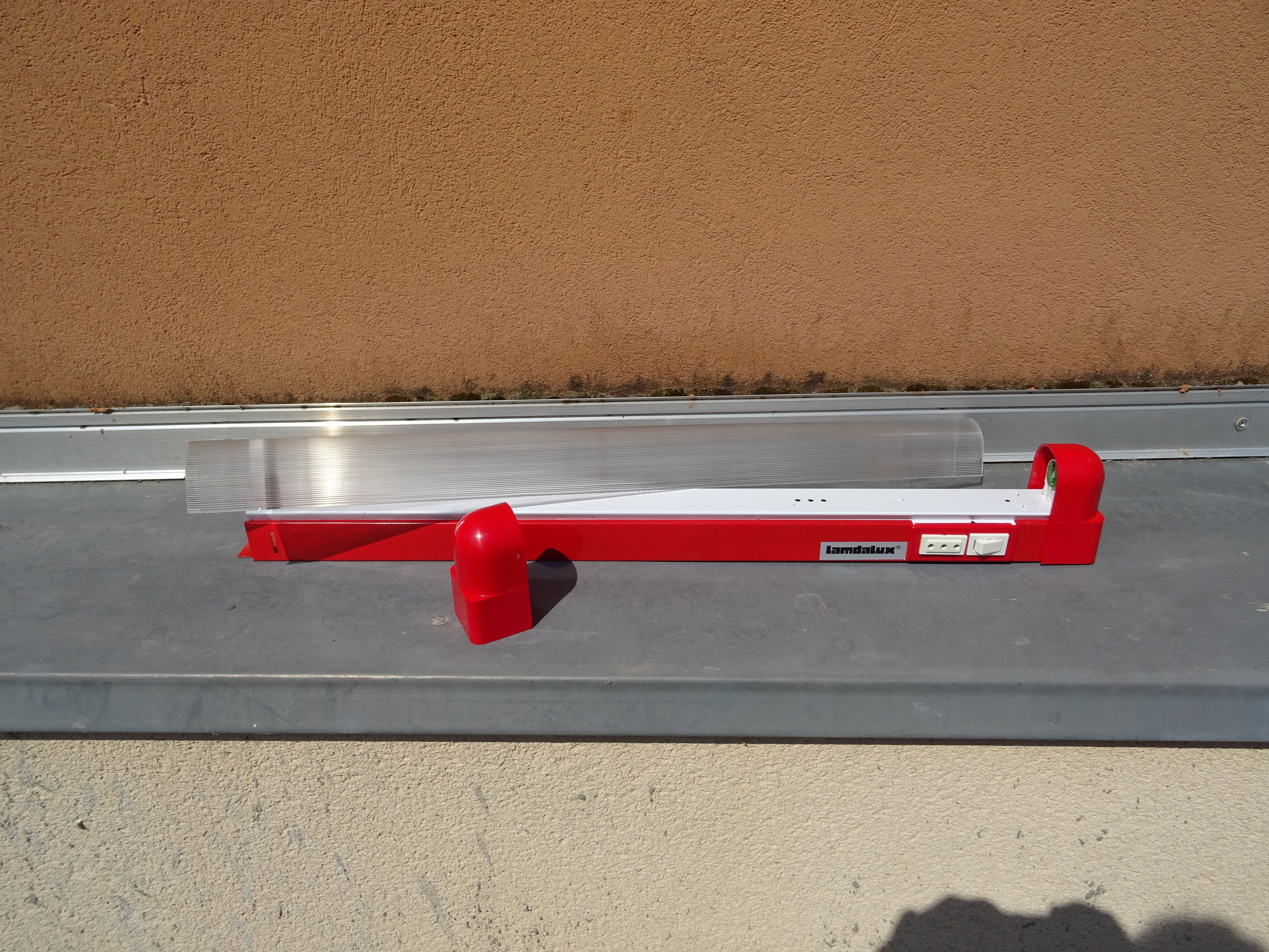 Lamdaline Lamdalux Italy 80s vintage designer wall light
