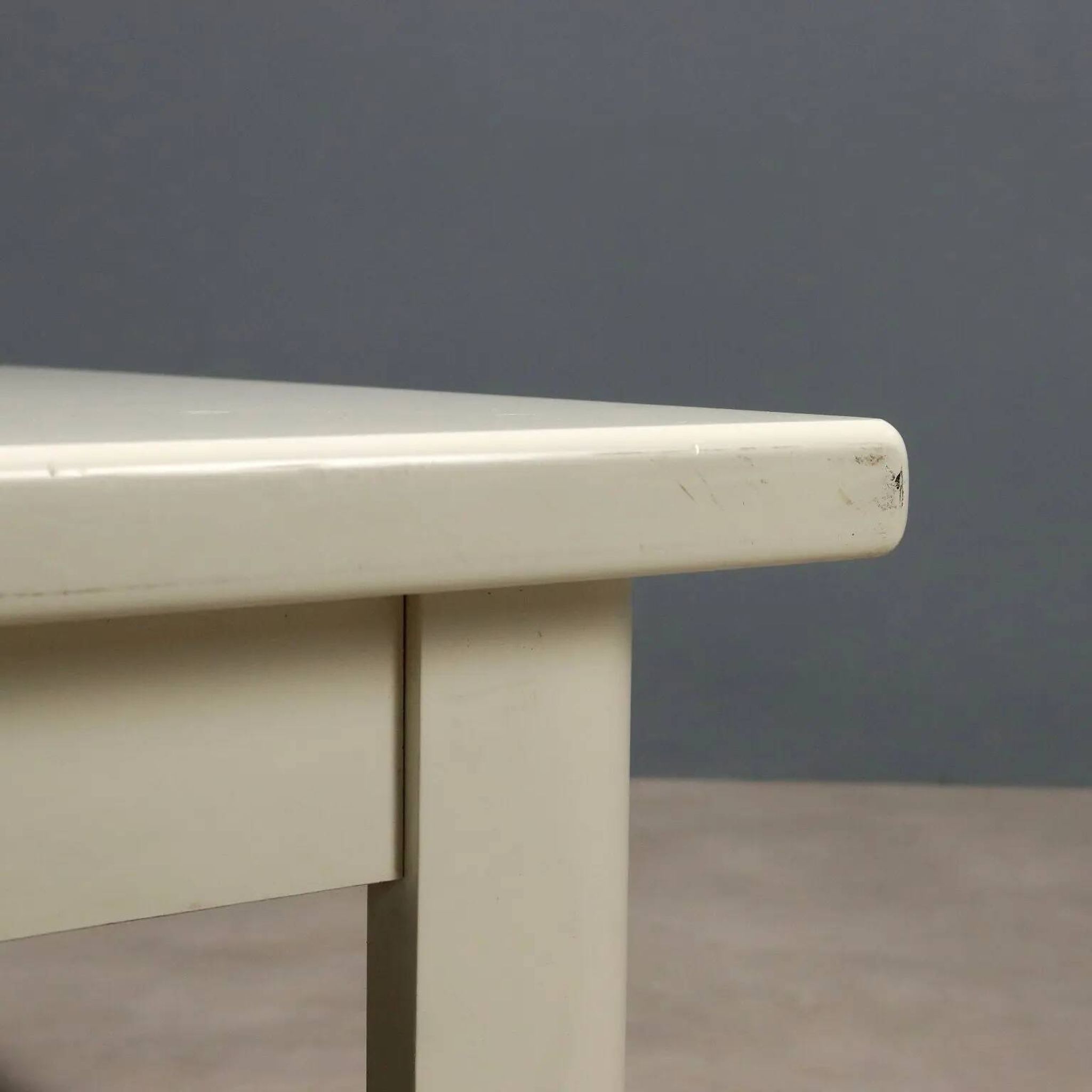 Vintage white lacquered wooden coffee table, designer, Italy, 1970s.