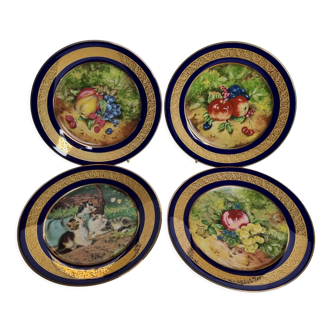 Suite of four collection plates, the porcelain of the Unicorn, 22 cm, Limoges