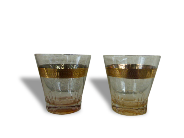 5 drinks a cocktail vintage 1950, edged gold and each Fund has a different color