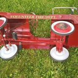Pedal car