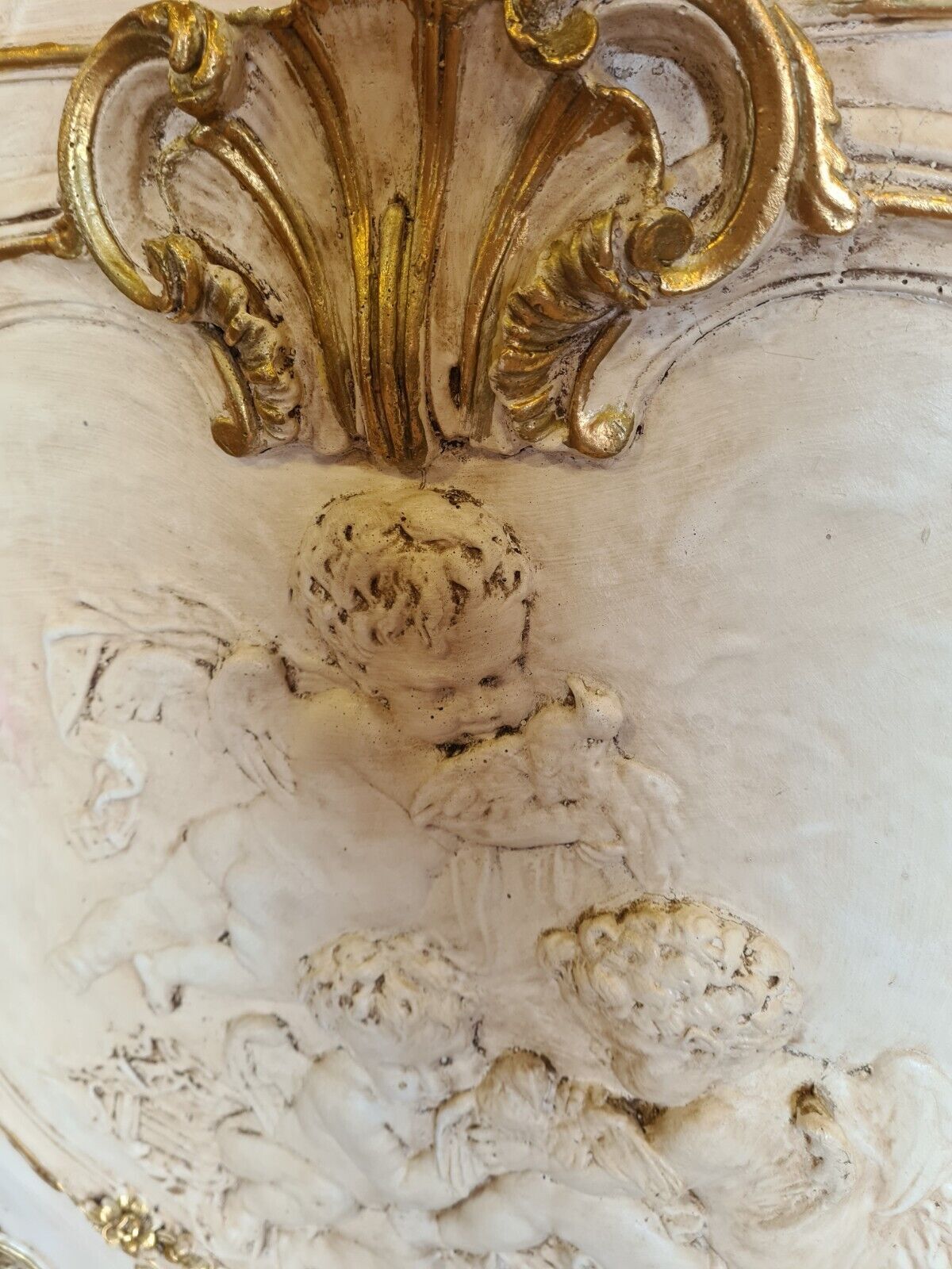 Decorative panel with stucco angels