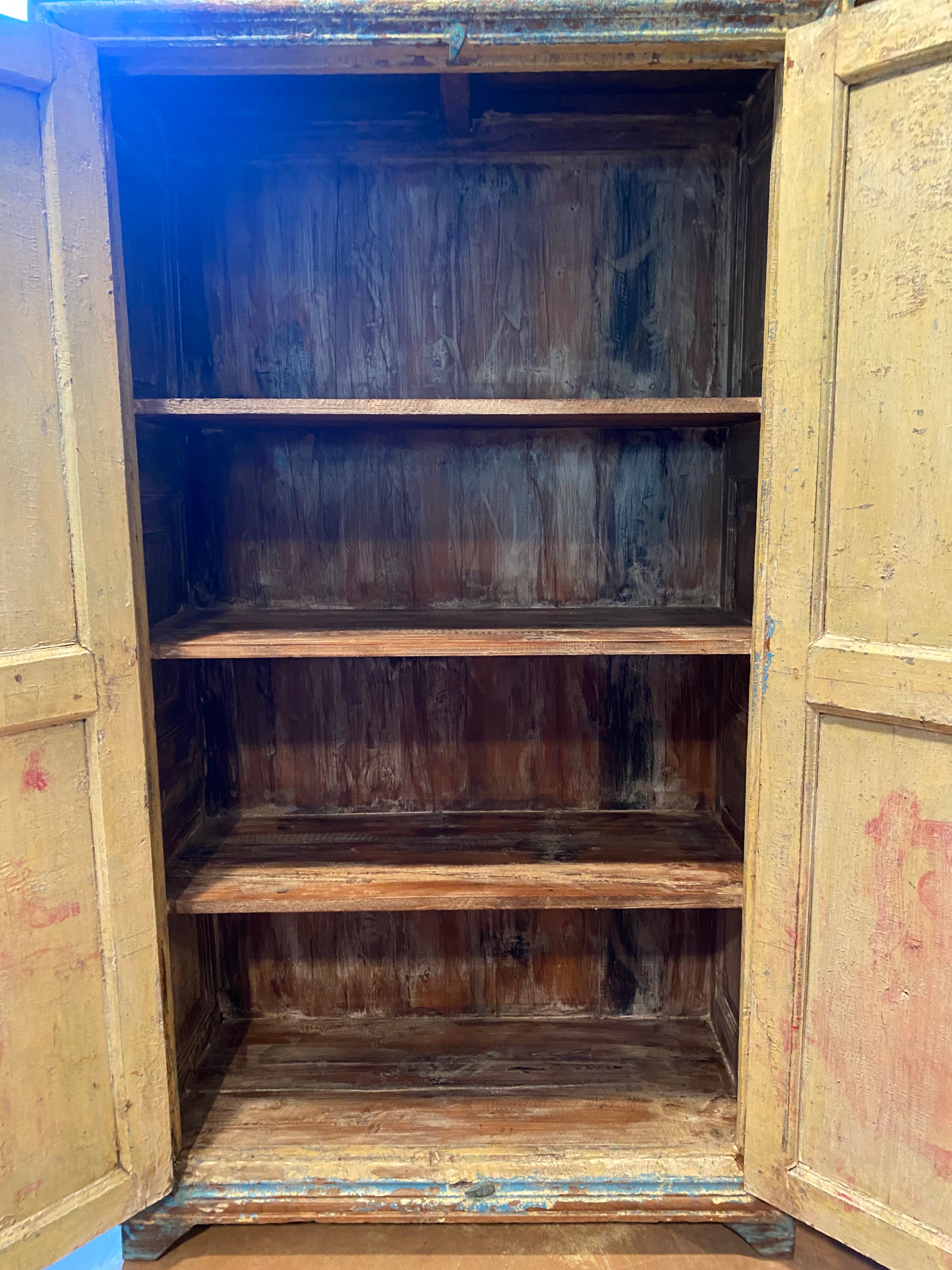Wood cabinet