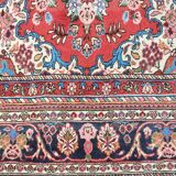 Sarouk carpet
