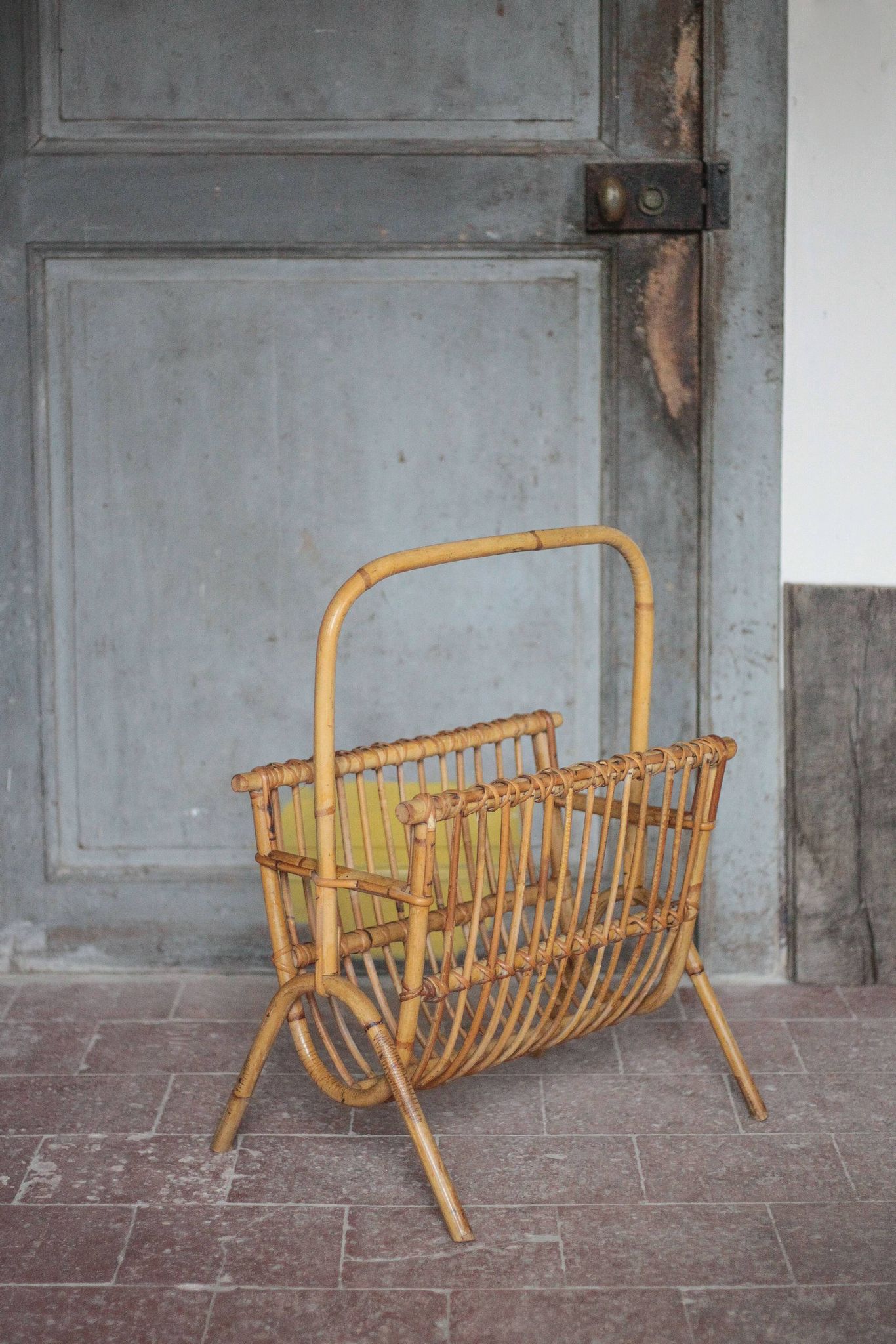 Porte-revue rotin, porte-revue osier, rangement magazines, magazine rack