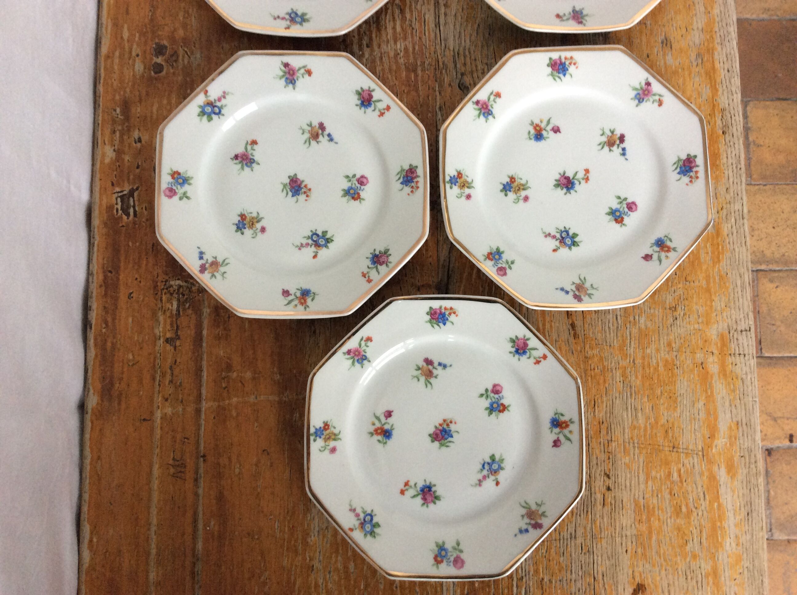 Set of 7 vintage porcelain dessert plates