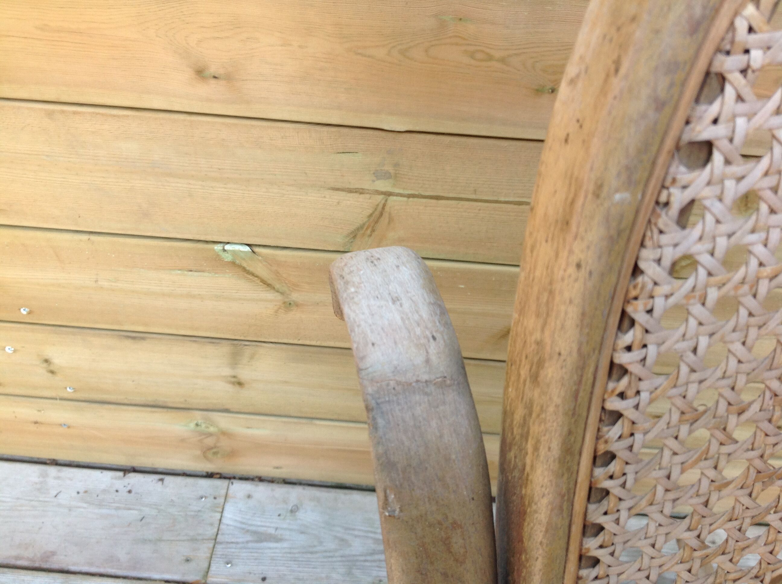 Rocking chair in caning