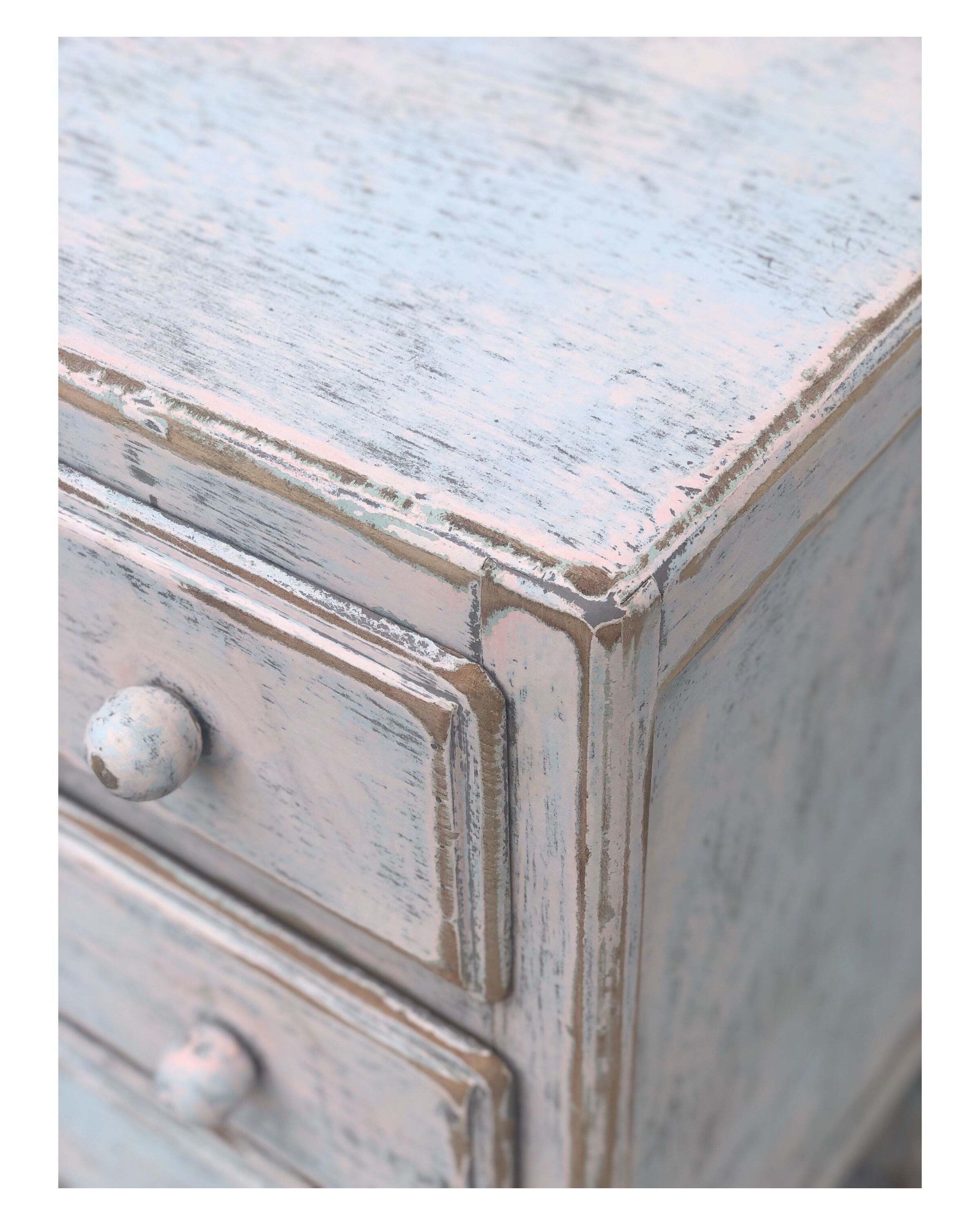 Patinated vintage chest of drawers