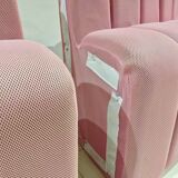 Extra sofa in pink net fabric