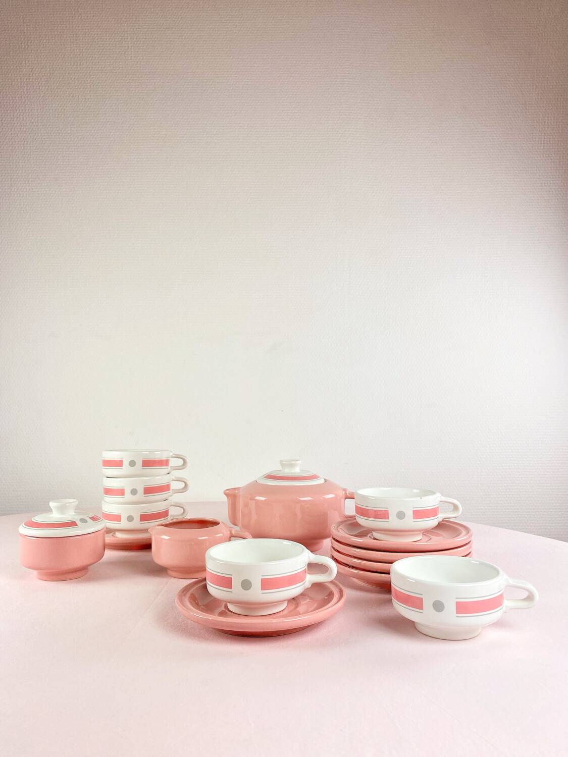 Service vintage rose