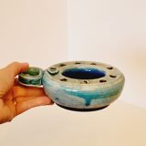 Pique fleurs ou pique cierges en céramique bleue